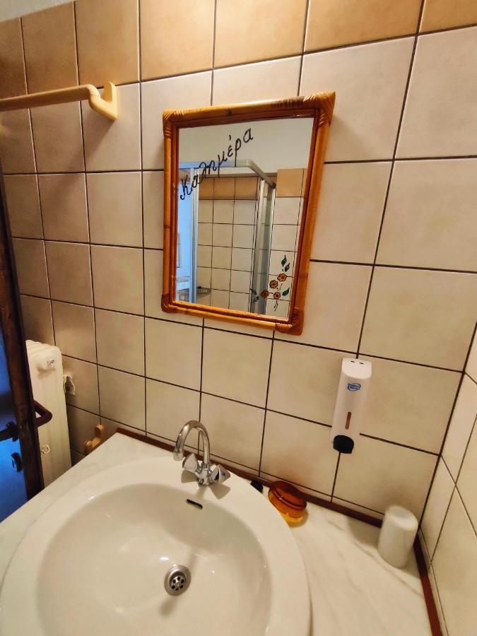Hotel Vrionis Áyios Dhimítrios Exteriör bild
