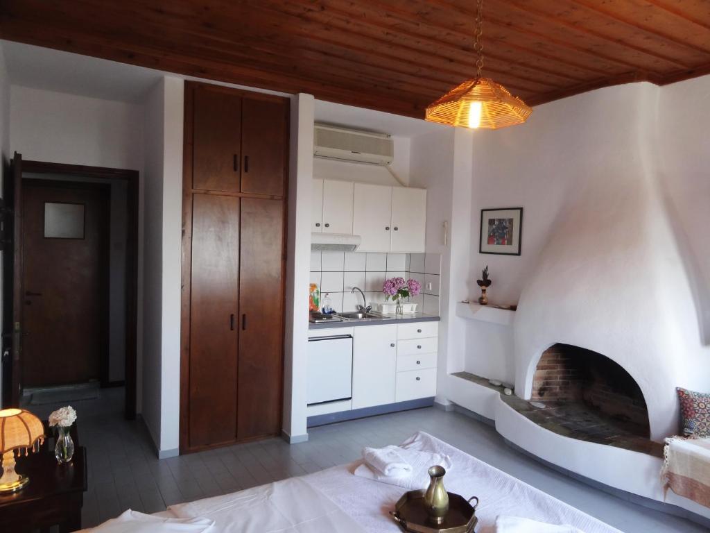 Hotel Vrionis Áyios Dhimítrios Rum bild