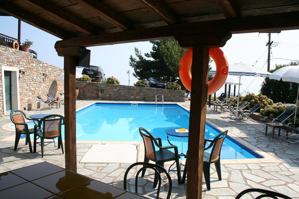 Hotel Vrionis Áyios Dhimítrios Exteriör bild