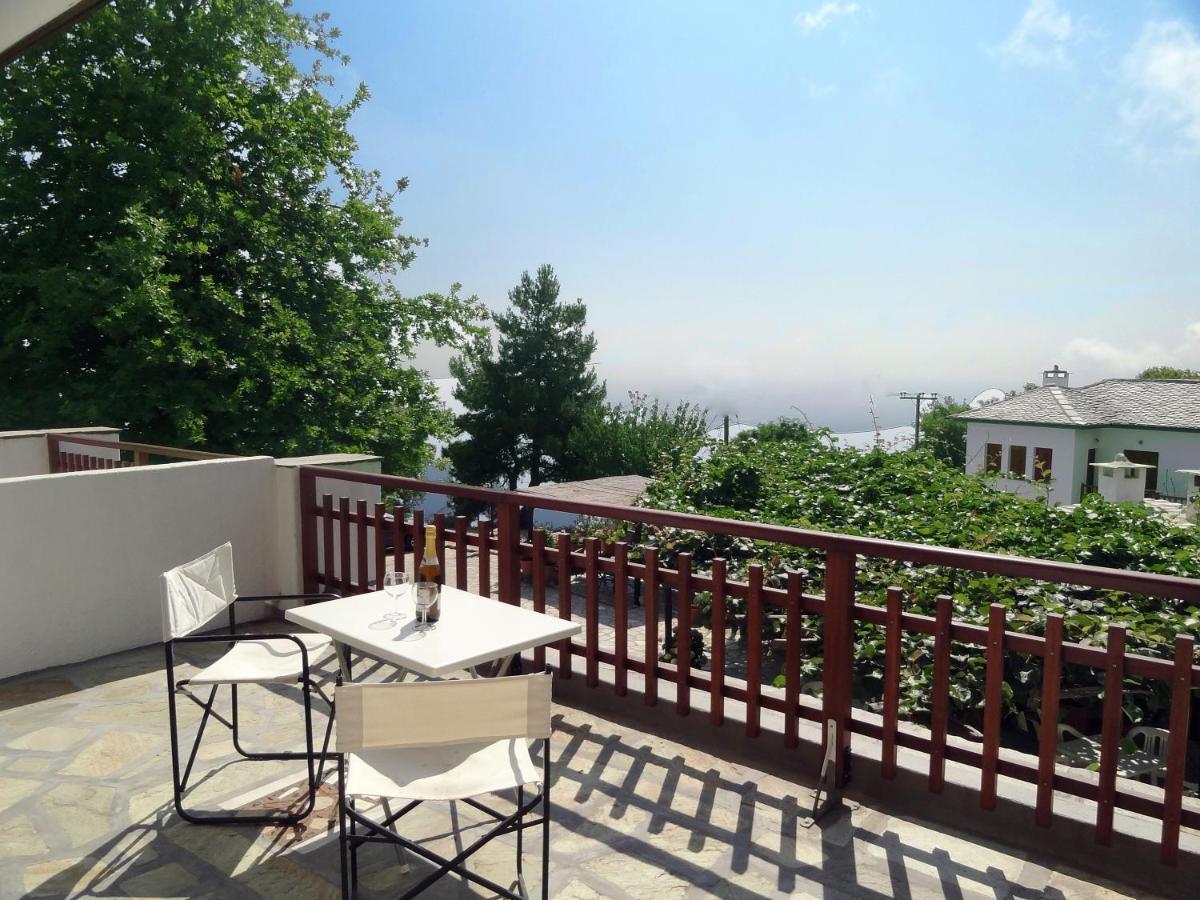 Hotel Vrionis Áyios Dhimítrios Exteriör bild