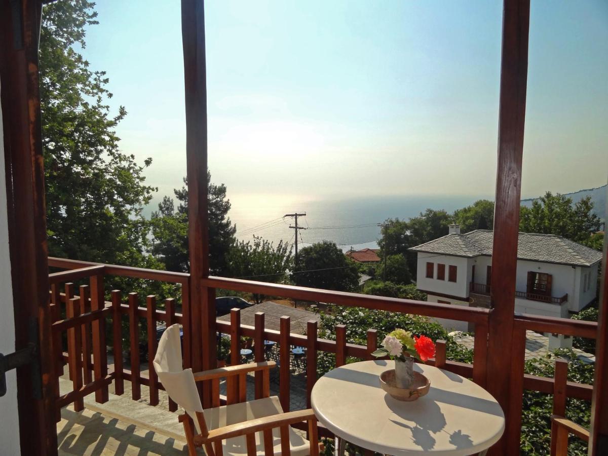 Hotel Vrionis Áyios Dhimítrios Exteriör bild